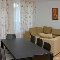 Room #2948803