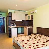 Room #39852409