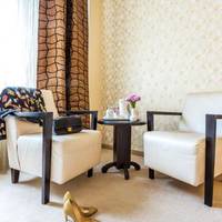 Room #2904556