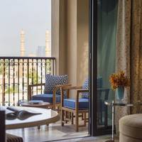 Deluxe City View Room with King Bed