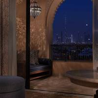 Premier Skyline, King Bed