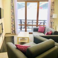 Superior Suite with Slopes View
