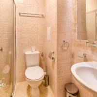 Room #38962944