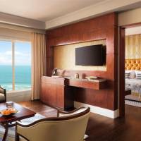 One-Bedroom Deluxe Suite with Ocean View