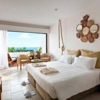 Room #1711850