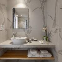 Room #1720348