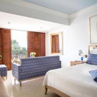 Room #2812724