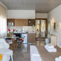 Room #4989817