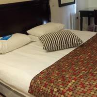Room #2390839