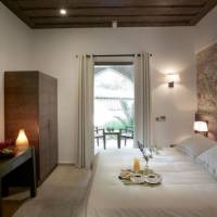 Room #2396921