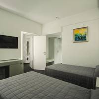 Family Interconnecting Room with Balcony ( 2 Adults + 2 Children)