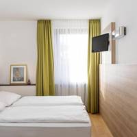 Room #6042655