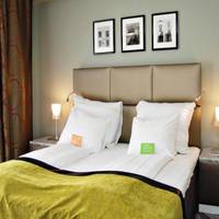 Room #2360607