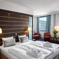 Room #2200593