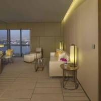Deluxe King Room - Club Access