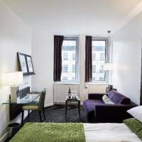Room #2204374