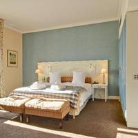Room #2213966