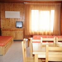Studio (2 Adults)