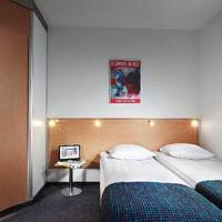 Room #2238857