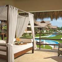 Romantic Junior Suite Pool View King