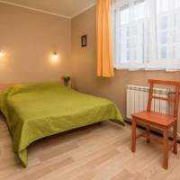 Room #2452417
