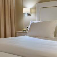 Standard Double Room (2 Adults)