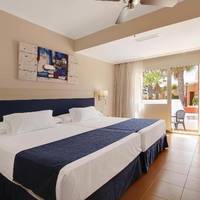 Room #9418725