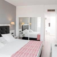 Room #9036625