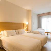 Interior Triple Room