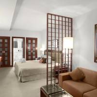 Room #9121807
