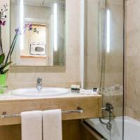 Room #9408837