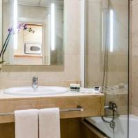 Room #9408840