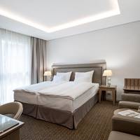 Two Connecting Double Rooms