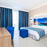 Room #73718526