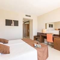 Room #1300741