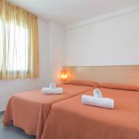 Room #44209219