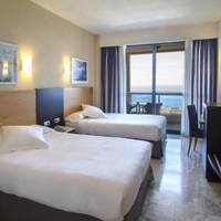 Room #1936441