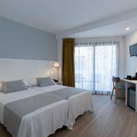 Room #9379333