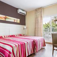 Room #1244645