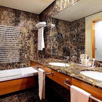 Room #18927460