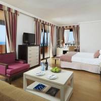 Room #9061683