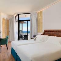 Room #9070466