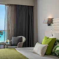 Deluxe Double Room with Side Sea View
