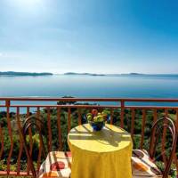 Studio Apartment with Sea View (2 Adults)