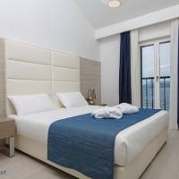 One-Bedroom Apartment with Sea View - Annex