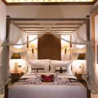 Honeymoon Suite