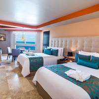 Family Suite ( 3 Adults + 1 Child )