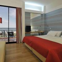 Deluxe Room with Sea View
