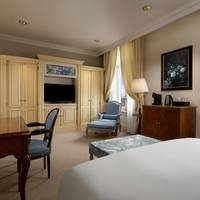 Executive King Room with River View