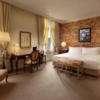 Executive King Room with City View